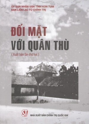 Đối Mặt Với Quân Thù