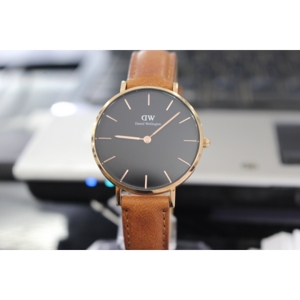 Đồng hồ nữ Daniel Wellington DW00100166