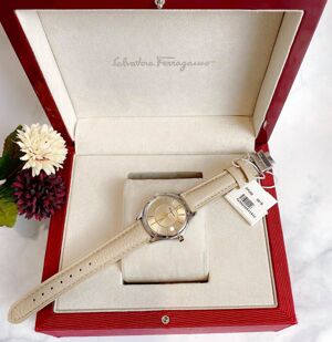 Đồng hồ nữ Salvatore Ferragamo FFV020016