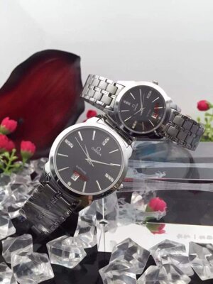 Đồng hồ Omega OM06