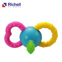 Gặm nướu xúc xắc voi con Richell RC93755