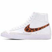 Giày bóng rổ Nike Wmns Blazer Mid DA8736-101