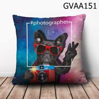 Gối vuông chó đen Photographer - GVAA151