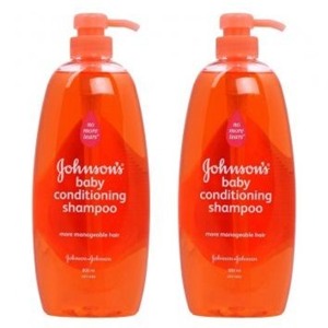 Bộ 2 chai dầu gội đầu dưỡng ẩm Johnson & Johnson -  200ml