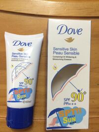 Kem chống nắng Dove SPF90