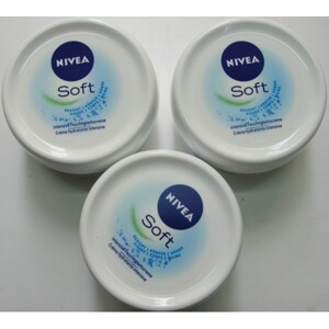 Kem dưỡng ẩm Nivea Soft 200ml