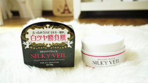 Kem làm trắng da tức thì Silky Veil Brightpack 100g