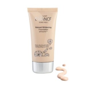 Kem lót Lacvert Essance Natural Whitening Foundation