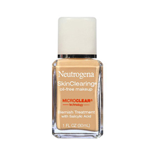 Kem nền Skin Clearing Oil Free Makeup Neutrogena