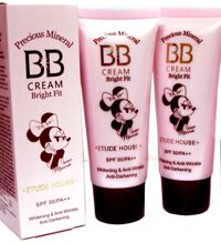 Kem nền trang điểm Etude House Bright Fit Mickey