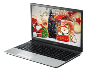 Laptop Samsung Series 3 (NP300E5Z-S02VN) - Intel Core i5-2430M 2.4GHz, 4GB RAM, 640GB HDD, VGA NVIDIA GeForce GT 520M, 15.6 inch