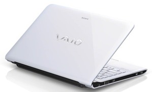 Laptop Sony Vaio SVE1512JCX - Intel Core i5-3210M 2.5GHz, 6GB RAM, 750GB HDD, Intel HD Graphics 4000, 15.5 inch