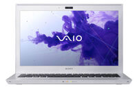 Laptop Sony Vaio SVS131190X - Intel Core i5-3210M 2.5GHz, 4GB RAM, 320GB HDD, VGA Intel HD Graphics 4000, 13.3 inch