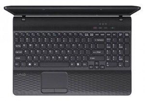 Laptop Sony Vaio VPCEH3QFX - Intel Core i5-2450M 2.5GHz, 4GB RAM, 320GB HDD, VGA Intel HD Graphics 3000, 15.5 inch