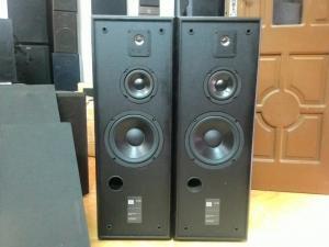 Loa JBL3800