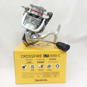 Máy câu cá Daiwa Crossfire LT3000