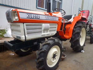 Máy cày Kubota L2202DT