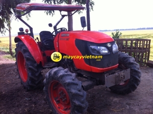 Máy cày Kubota M6040SU