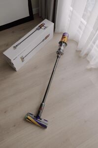 Máy hút bụi Dyson V12  Detect Slim Fluffy