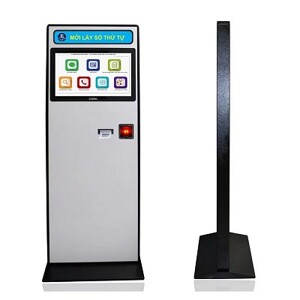 Máy Kiosk tra cứu thông tin ComQ Q-KIOSK 1734 CMT QR