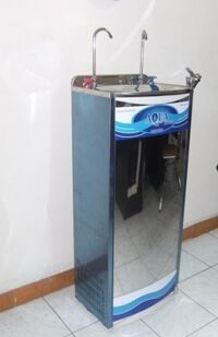 Bình nóng lạnh INOX Aqua 3C-700A