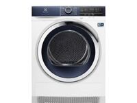 Máy sấy quần áo cửa trước Electrolux EDH903BEWAL