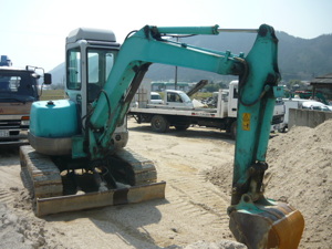 Máy xúc đào bánh xích KOBELCO SK75UR-2