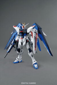 Mô hình Bandai Gundam MG Freedom Gundam Ver.2.0