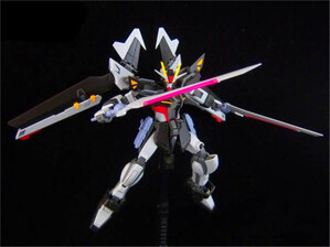 Mô hình lắp ráp HG GAT-X105E Strike Noir Gundam Bandai