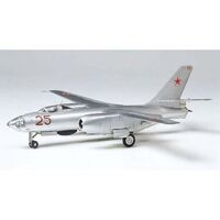 Mô hình máy bay 61601 Ilyushin IL-28 Beagle Tamiya