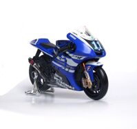 Mô hình MotoGP số 11 đội Fiat Yamaha 2011 Maisto 34580 tỉ lệ 1:18