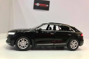 Mô hình xe Audi Q8 1:32 CheZhi