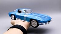 Mô hình xe Chevrolet Corvette 1965 1:18 Maisto
