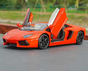 Mô hình xe Lamborghini Aventador LP700-4 1:18 Welly-FX