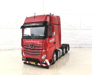 Mô hình xe Mercedes-Benz Actros Trucks 1:32