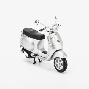 Mô hình xe Vespa LX 125 2005 1:18 Maisto