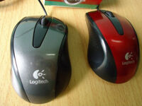 Chuột máy tính Logitech V208