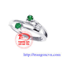 Nhẫn nữ vàng trắng emerald