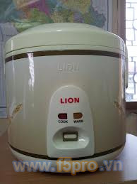 Nồi cơm điện Lion 1,8lit