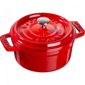 Nồi gang tròn Staub 10 cm – Màu đỏ cherry