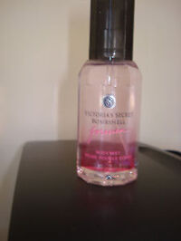 Nước hoa Victoria's Secret Bombshell Forever Body Mist