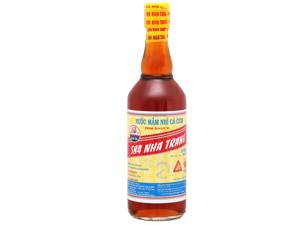 Nước mắm nhĩ cá cơm 584 Nha Trang 25 độ đạm chai 500ml