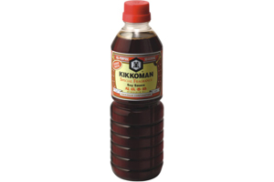 Nước tương hương vị đặc biệt Kikkoman 600ml