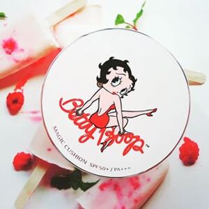 Phấn nước Missha M Magic Cushion x Betty Boop Version