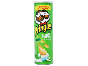 Snack khoai tây Pringles vị kem chua và hành 110g