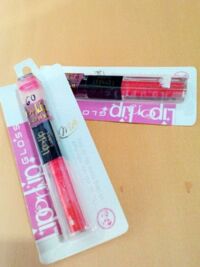 Son Lip on lip 2 đầu tint & gloss