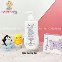 Sữa dưỡng thể chiết xuất hạnh nhân Babycoccole 250ml 0M+