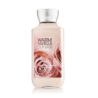 Sữa dưỡng thể hương vani Bath & Body Works Warm Vanilla Sugar - Shea & Vitamin E- 236 ml