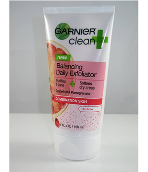 Sữa rửa mặt Garnier Balancing Daily Exfoliator