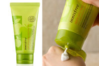 Sữa rửa mặt táo xanh Innisfree Apple Juicy Deep Cleansing Foam